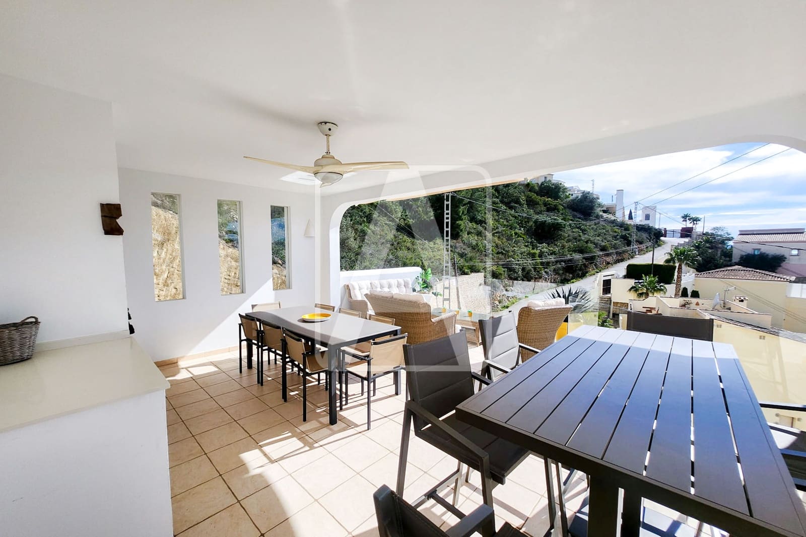 Chalet de 4 habitaciones en Moraira en venta con piscina garaje - 1.450.000 € (Ref: 9997920)