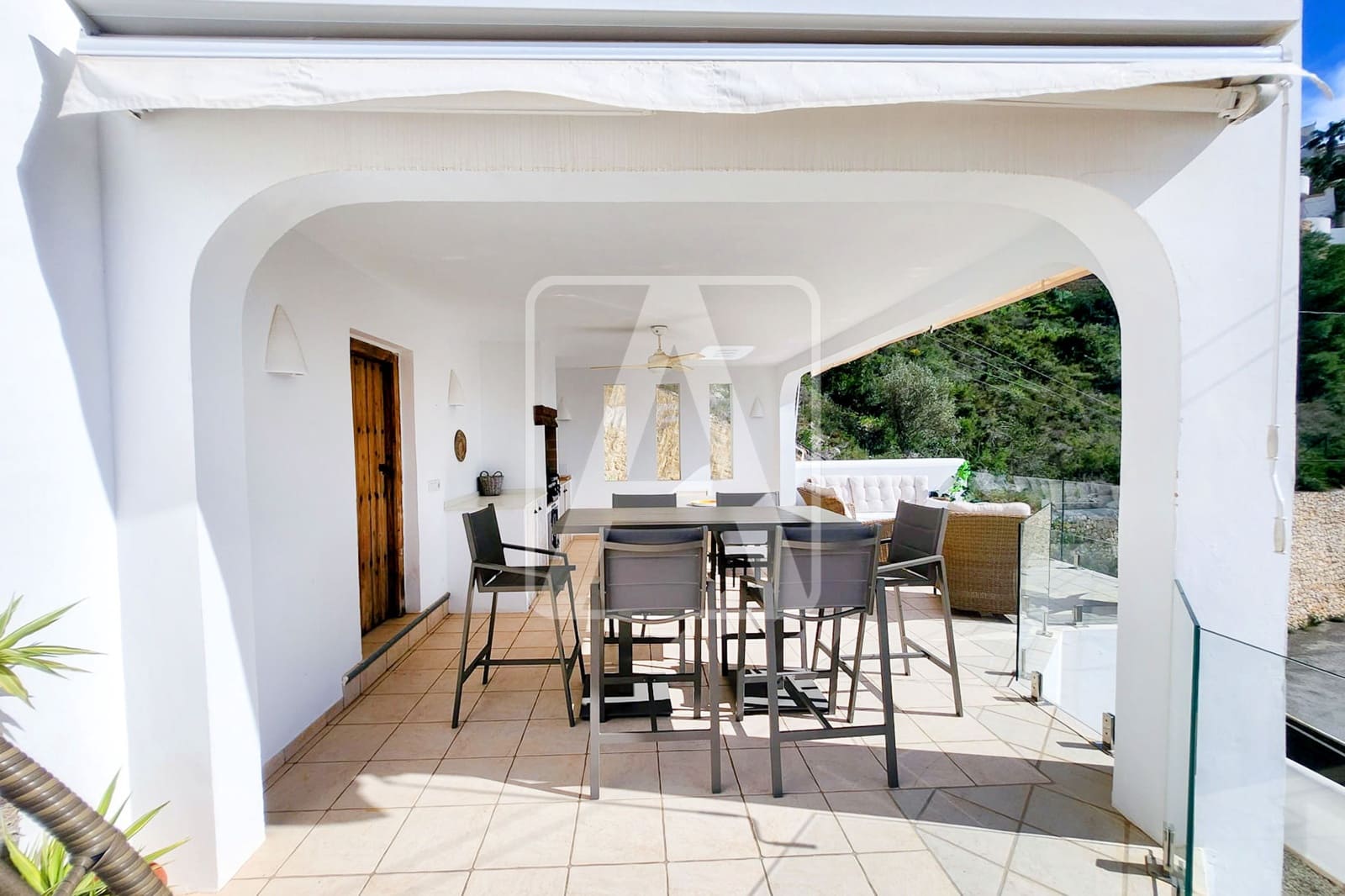 Chalet de 4 habitaciones en Moraira en venta con piscina garaje - 1.450.000 € (Ref: 9997920)