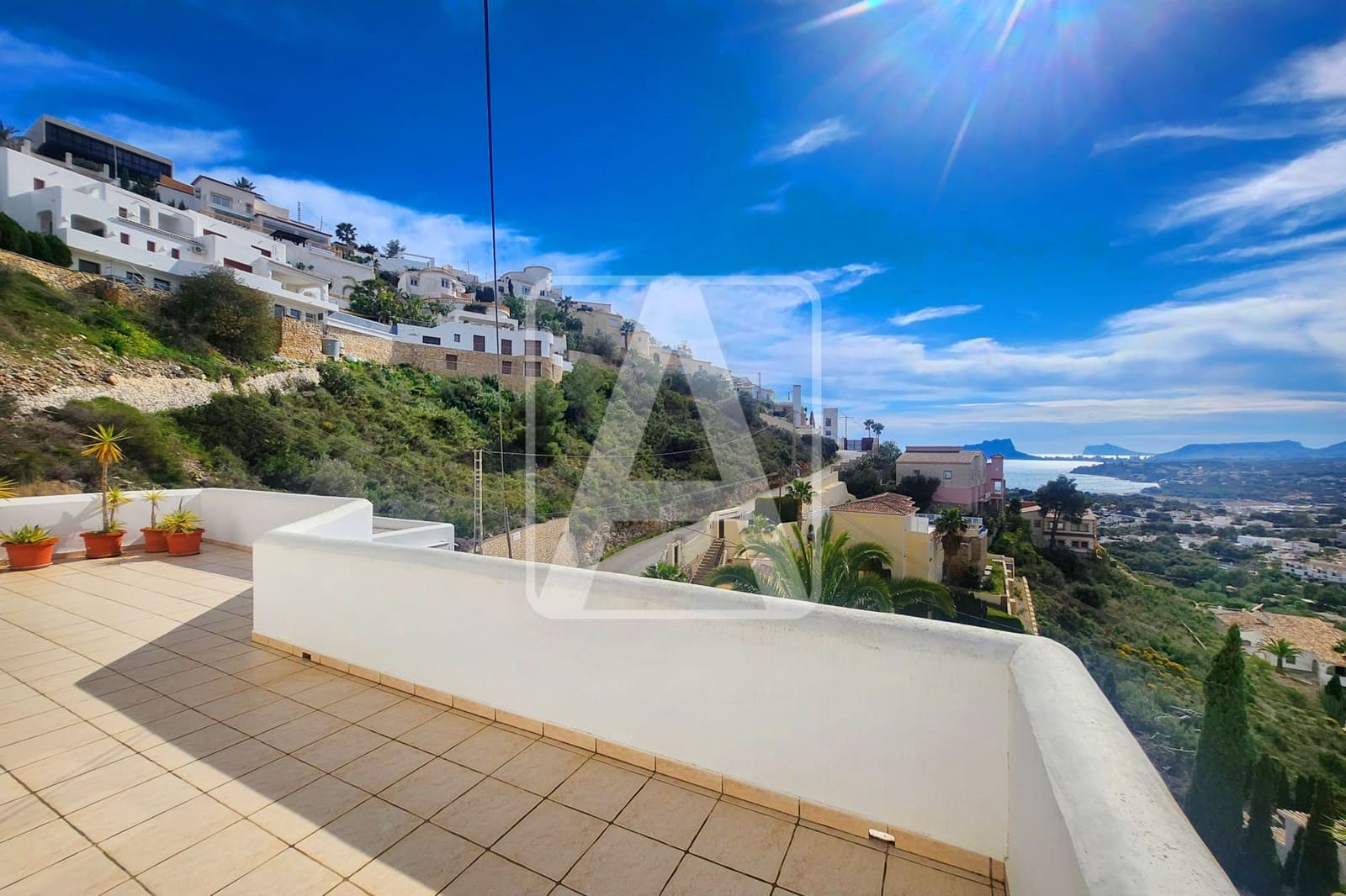 Chalet de 4 habitaciones en Moraira en venta con piscina garaje - 1.450.000 € (Ref: 9997920)