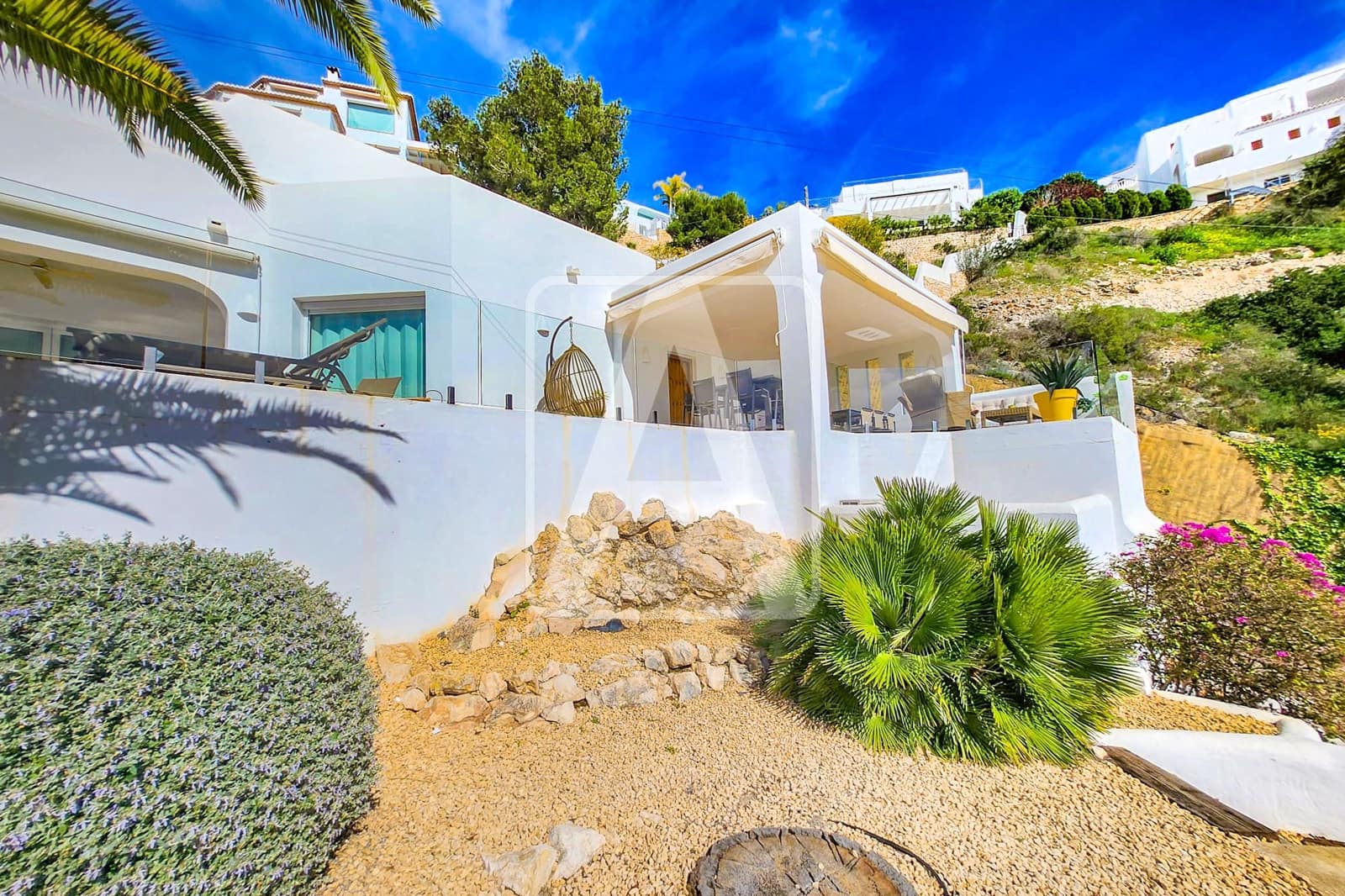 Chalet de 4 habitaciones en Moraira en venta con piscina garaje - 1.450.000 € (Ref: 9997920)
