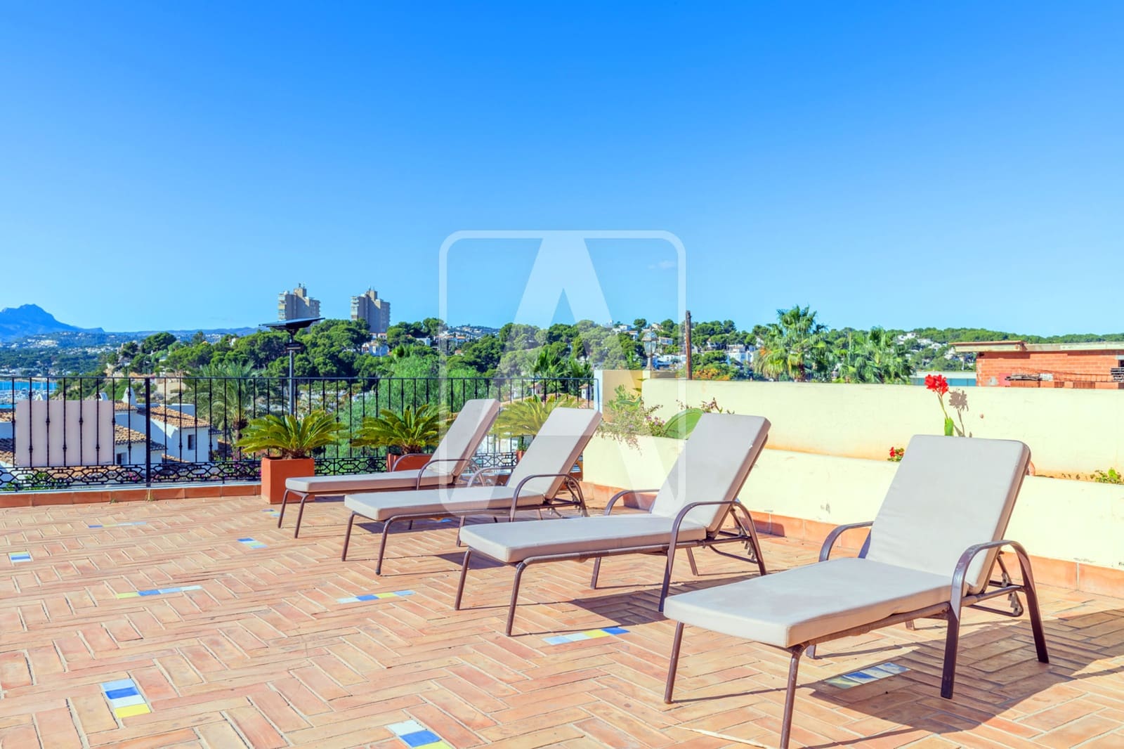 4 soveværelse Villa til salg i Moraira med swimmingpool garage - € 2.950.000 (Ref: 9997921)