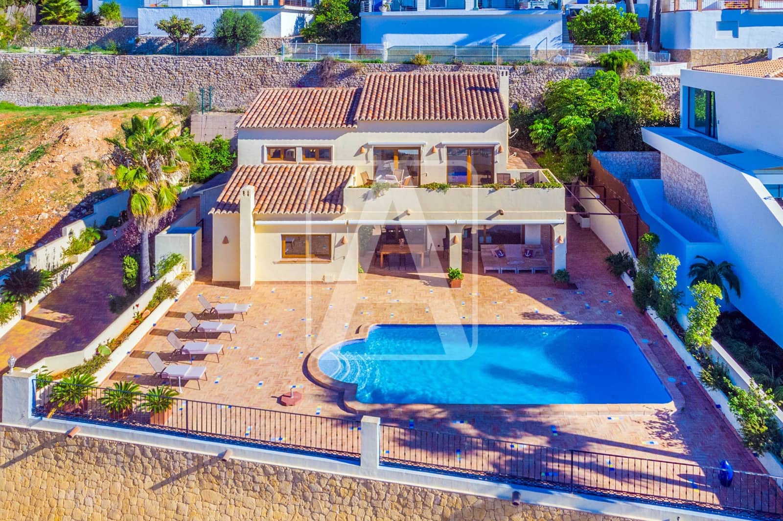 4 soveværelse Villa til salg i Moraira med swimmingpool garage - € 2.950.000 (Ref: 9997921)