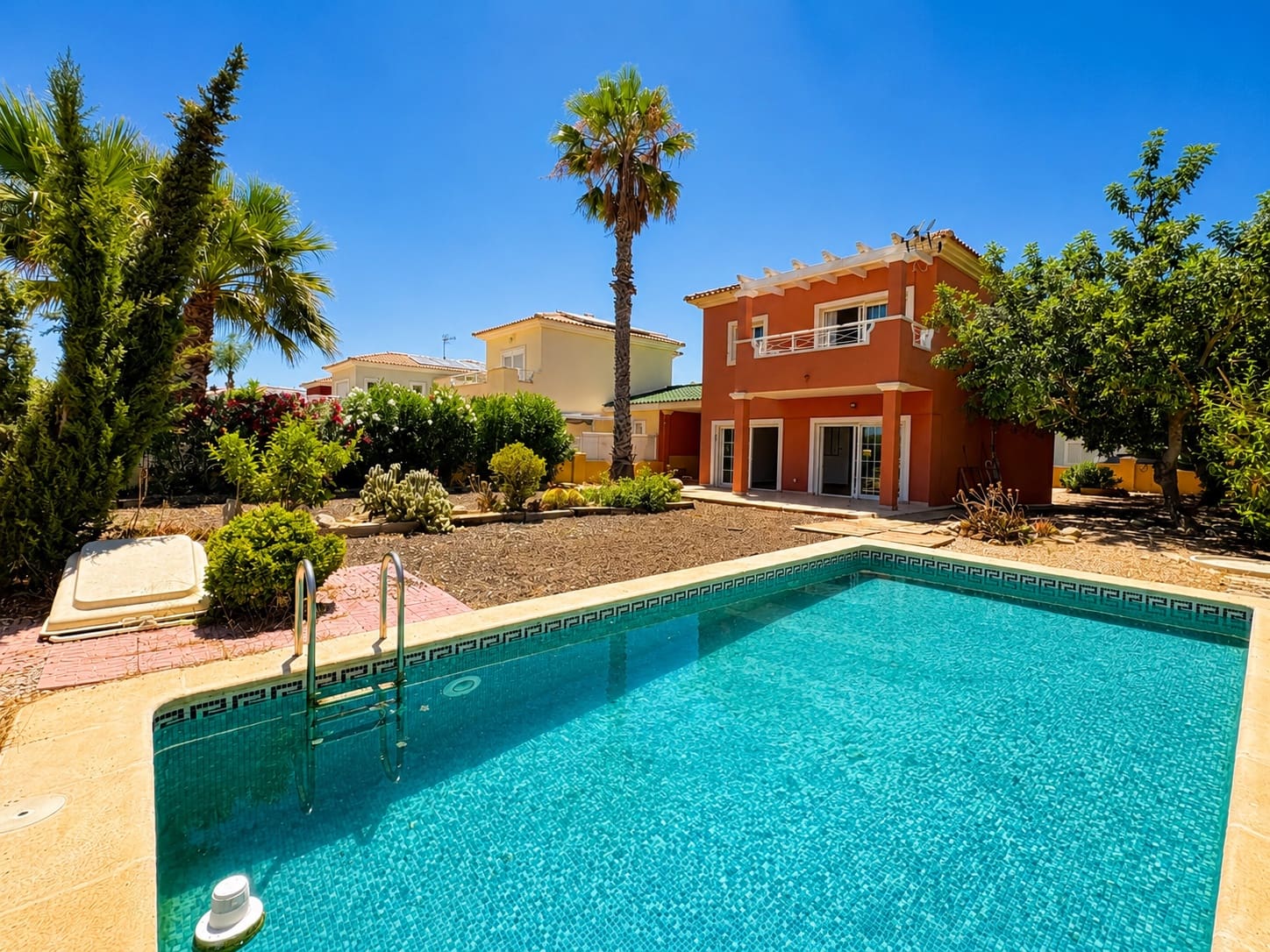 2 soverom Villa til salgs i Banos y Mendigo med svømmebasseng - € 329 500 (Ref: 10004301)