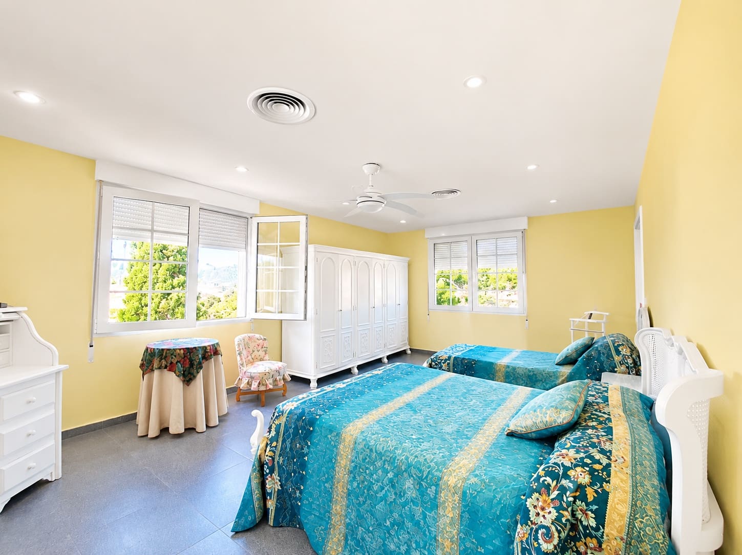 Chalet de 8 habitaciones en Cabo Roig en venta con piscina garaje - 1.490.000 € (Ref: 10004302)