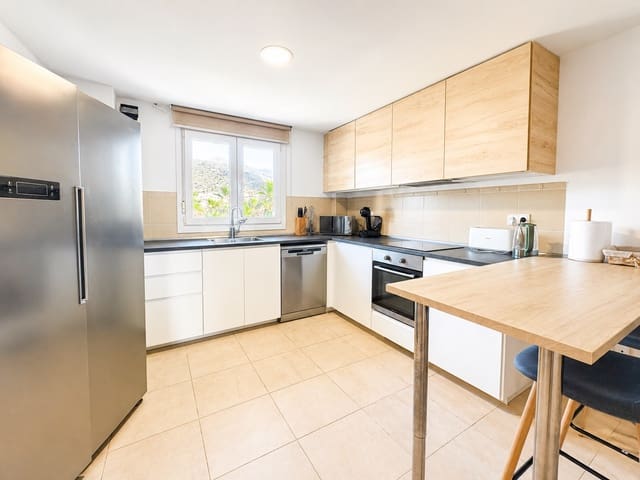 2 soverom Leilighet til salgs i Baños y Mendigo, Murcia by med svømmebasseng - € 230 000 (Ref: 10004304)