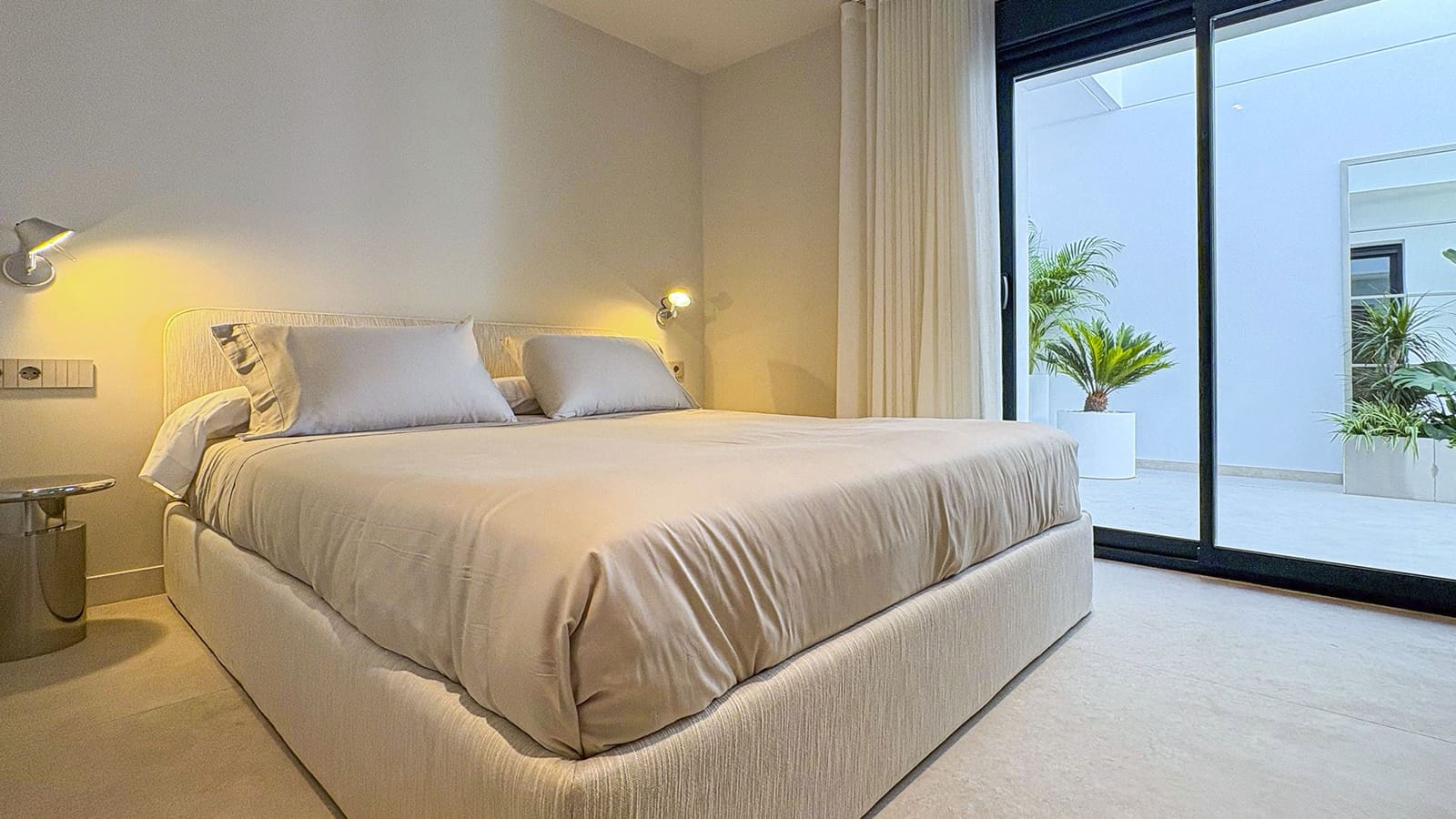 Chalet de 4 habitaciones en Ciudad Quesada en venta con piscina garaje - 810.750 € (Ref: 10011909)