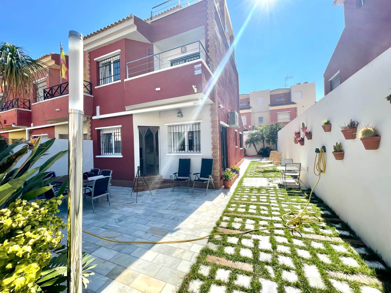 4 soveværelse Byhus til salg i Torre de la Horadada med garage - € 460.000 (Ref: 10014266)