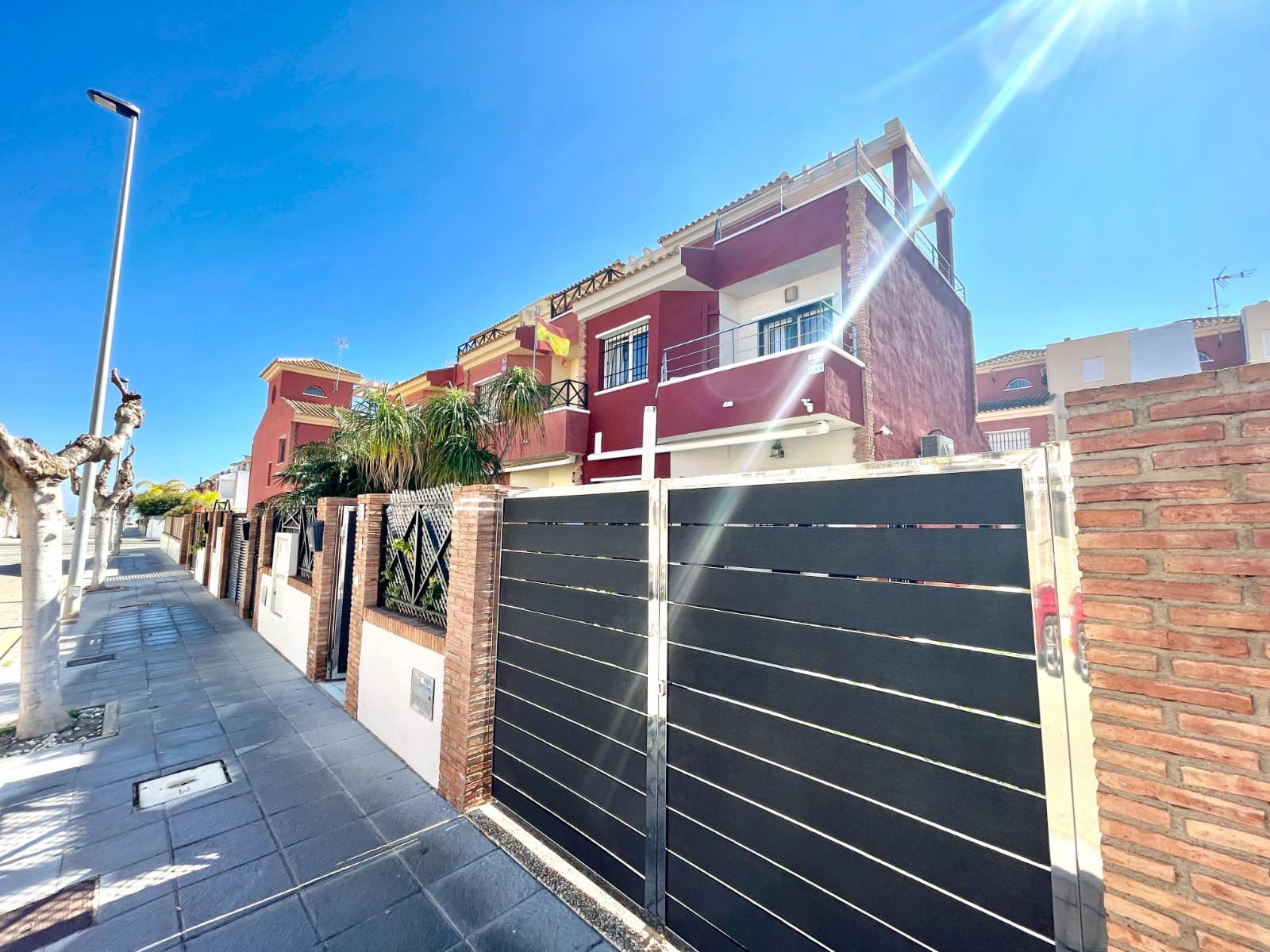 4 soveværelse Byhus til salg i Torre de la Horadada med garage - € 460.000 (Ref: 10014266)