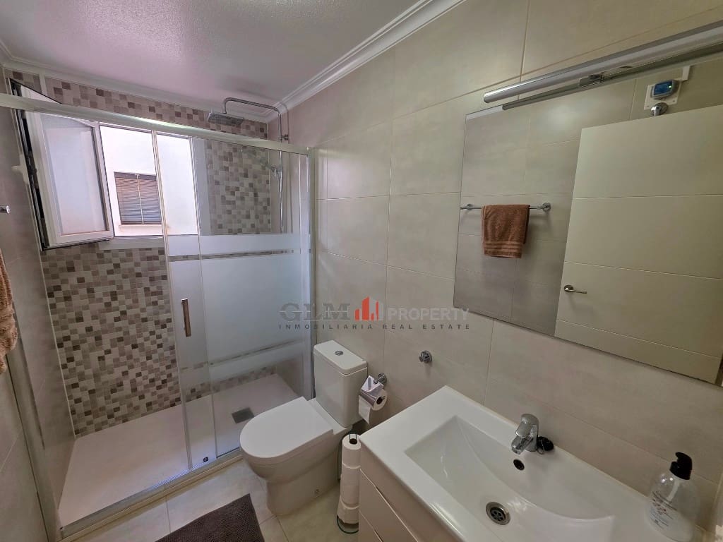 Apartamento de 2 habitaciones en Los Alcázares en venta - 152.500 € (Ref: 10019345)