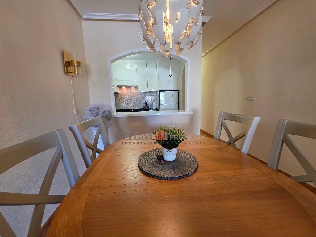 Apartamento de 2 habitaciones en Los Alcázares en venta - 152.500 € (Ref: 10019345)