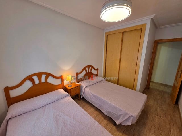 4 bedroom Apartment for sale in Los Narejos, Los Alcázares - € 299,000 (Ref: 10019347)