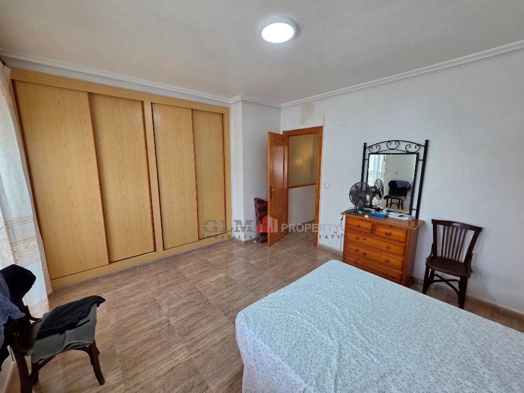 4 bedroom Apartment for sale in Los Narejos - € 299,000 (Ref: 10019347)