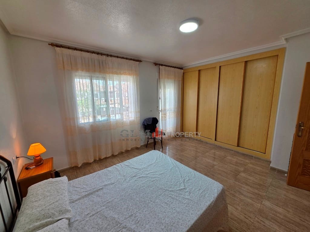 4 bedroom Apartment for sale in Los Narejos - € 299,000 (Ref: 10019347)