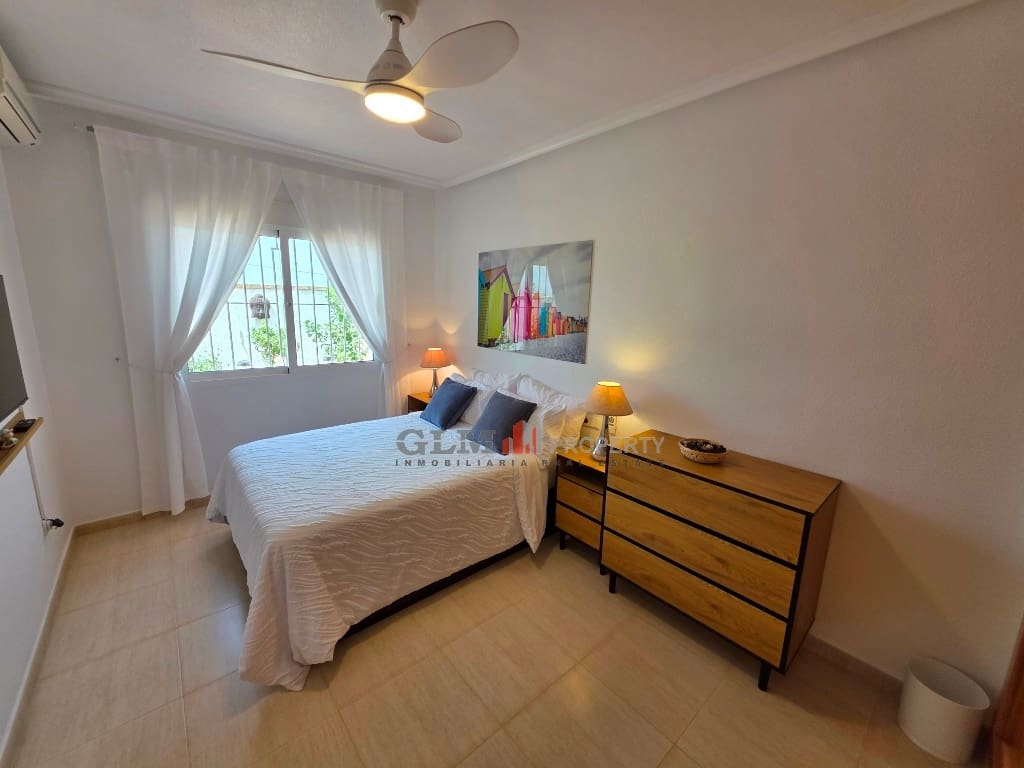 Apartamento de 3 habitaciones en Los Alcázares en venta con piscina garaje - 329.000 € (Ref: 10019348)