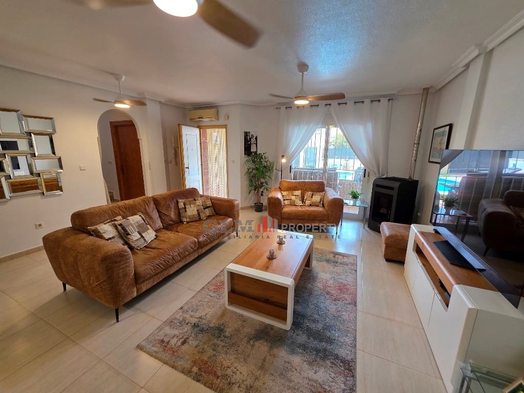 Apartamento de 3 habitaciones en Los Alcázares en venta con piscina garaje - 329.000 € (Ref: 10019348)