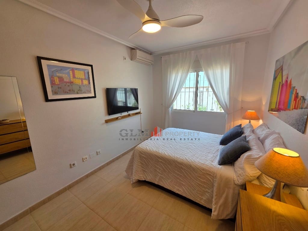 Apartamento de 3 habitaciones en Los Alcázares en venta con piscina garaje - 329.000 € (Ref: 10019348)
