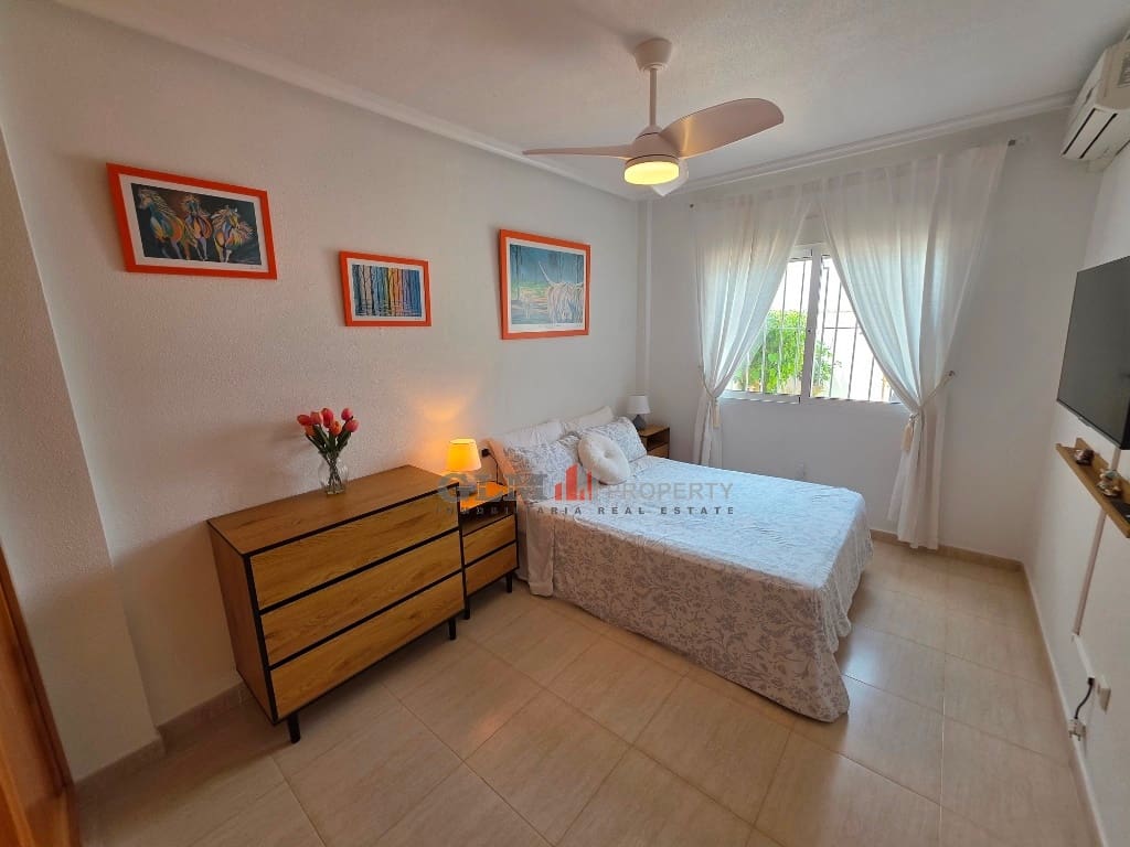 Apartamento de 3 habitaciones en Los Alcázares en venta con piscina garaje - 329.000 € (Ref: 10019348)