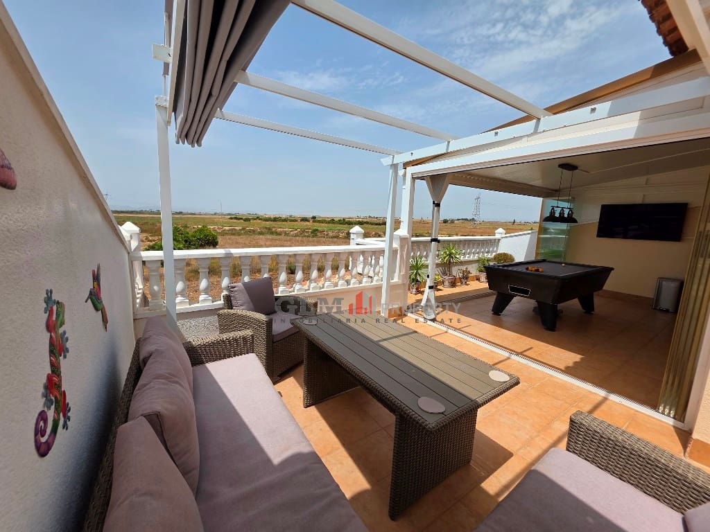 Apartamento de 3 habitaciones en Los Alcázares en venta con piscina garaje - 329.000 € (Ref: 10019348)