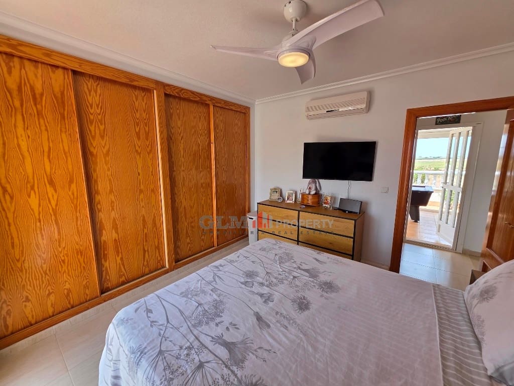 Apartamento de 3 habitaciones en Los Alcázares en venta con piscina garaje - 329.000 € (Ref: 10019348)