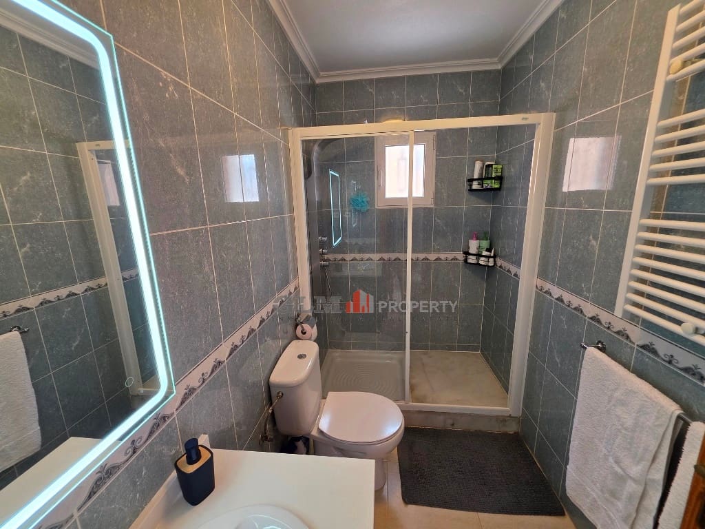 Apartamento de 3 habitaciones en Los Alcázares en venta con piscina garaje - 329.000 € (Ref: 10019348)