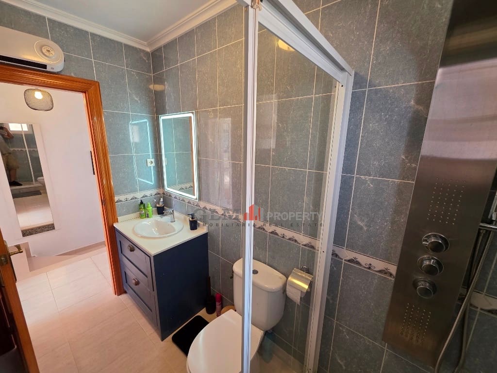 Apartamento de 3 habitaciones en Los Alcázares en venta con piscina garaje - 329.000 € (Ref: 10019348)