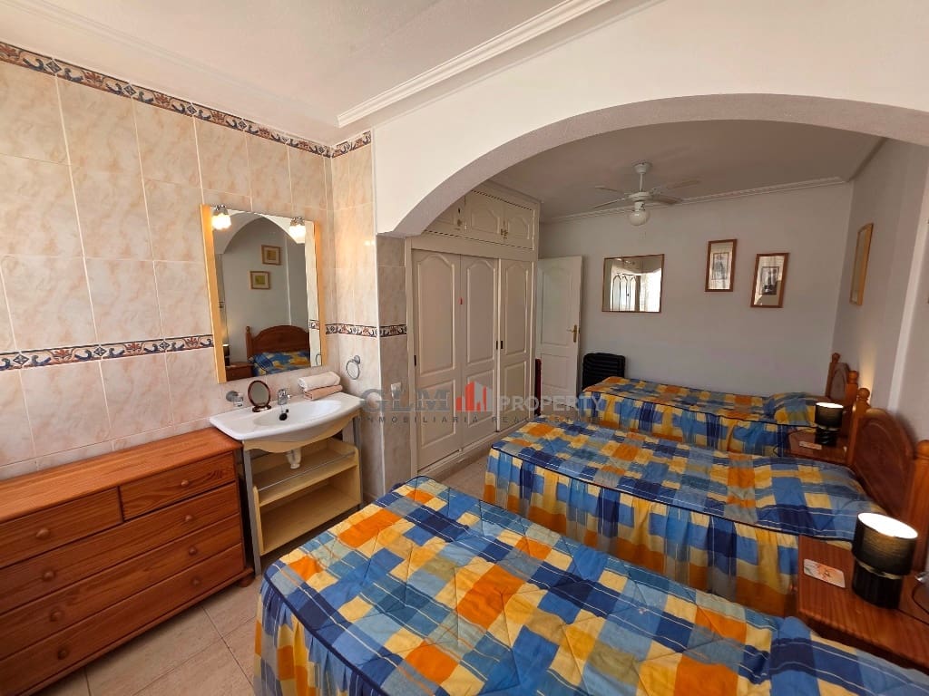 Apartamento de 3 habitaciones en Los Alcázares en venta con piscina - 269.000 € (Ref: 10019350)