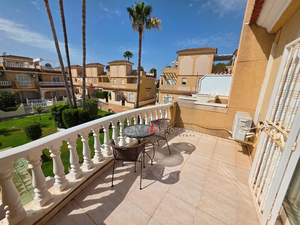 Apartamento de 3 habitaciones en Los Alcázares en venta con piscina - 269.000 € (Ref: 10019350)