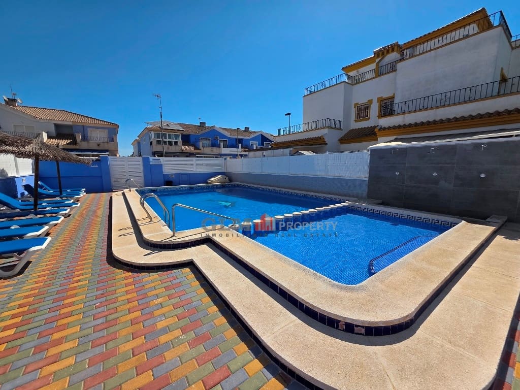 3 Zimmer Apartment zu verkaufen in San Javier mit Pool - 240.000 € (Ref: 10019353)
