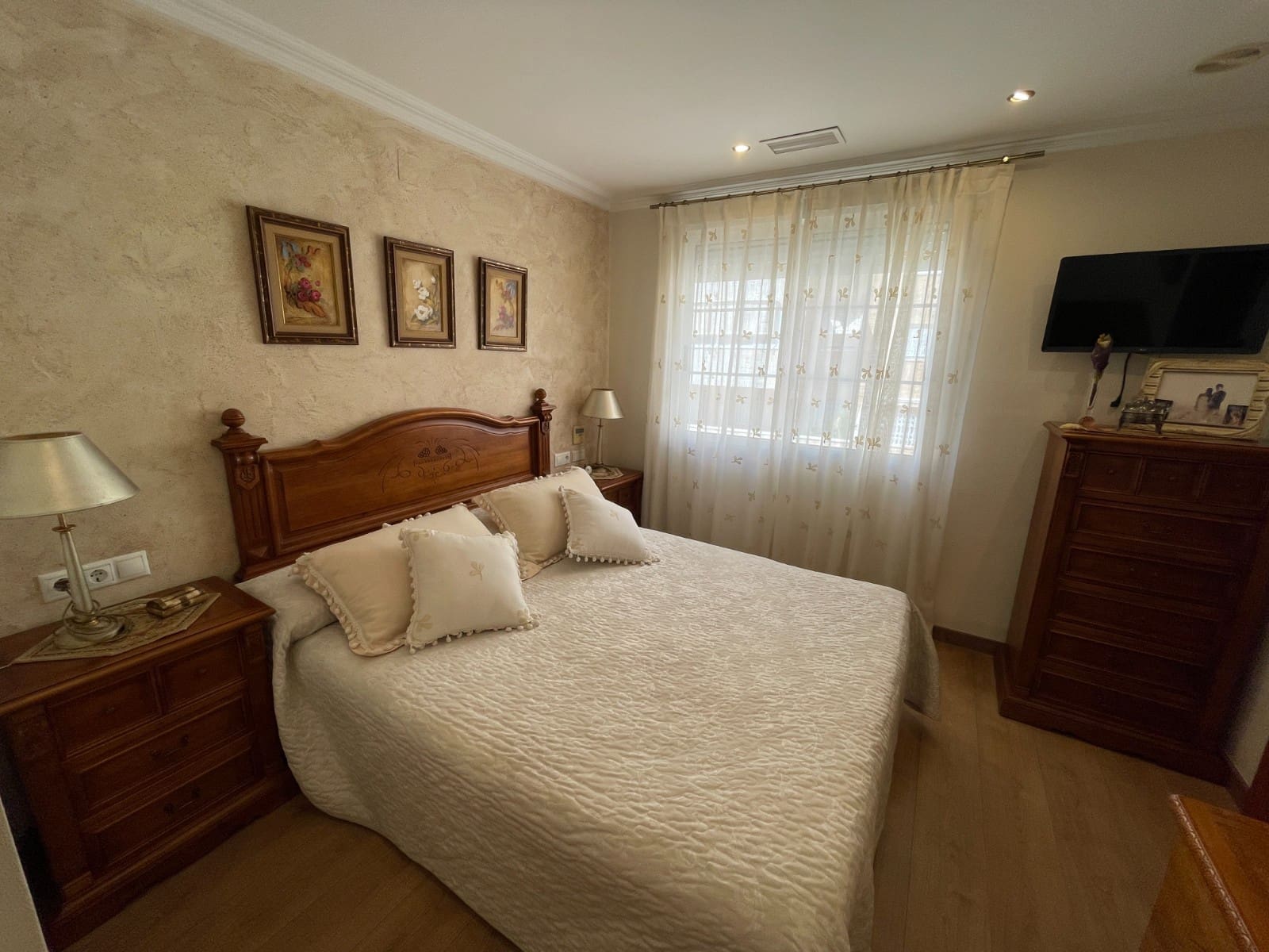 4 quarto Casa em Banda para venda em Elche / Elx com piscina garagem - 452 000 € (Ref: 10023130)