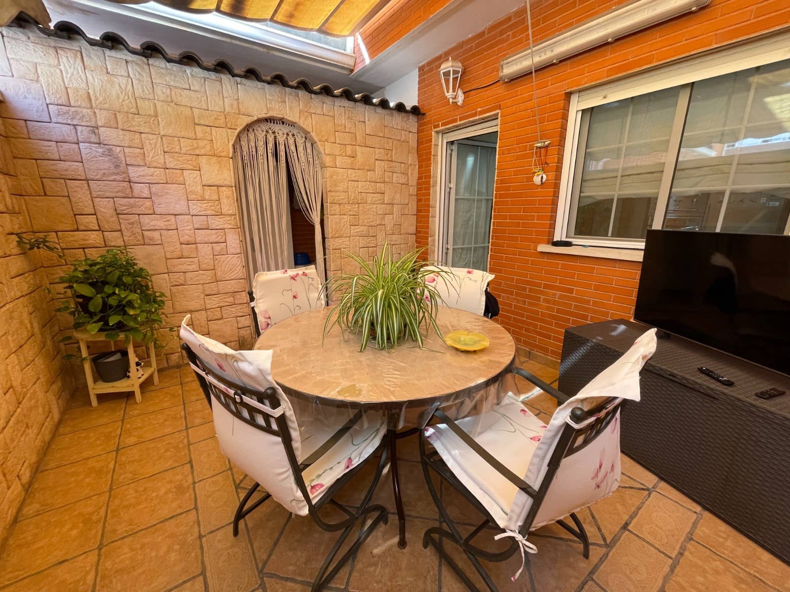 4 quarto Casa em Banda para venda em Elche / Elx com piscina garagem - 452 000 € (Ref: 10023130)