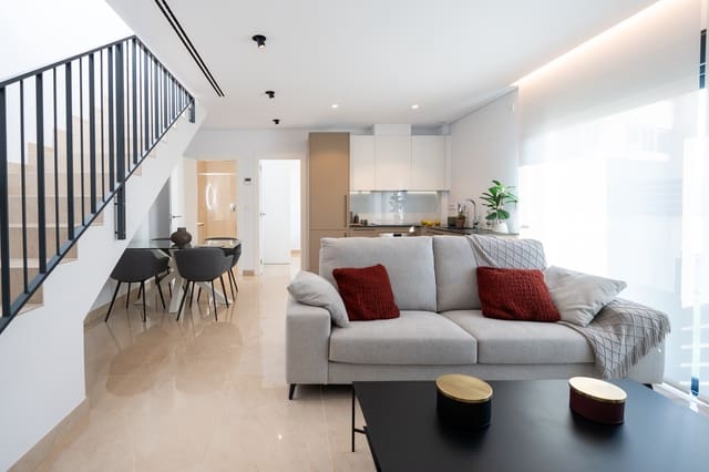 3 quarto Casa em Banda para venda em Elche / Elx com piscina garagem - 459 000 € (Ref: 10023131)