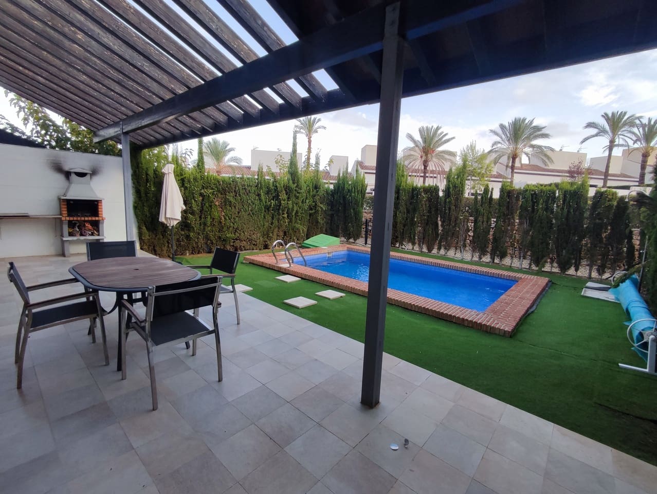 2 Zimmer Villa zu verkaufen in La Peraleja Golf Resort mit Pool Garage - 264.995 € (Ref: 10031161)