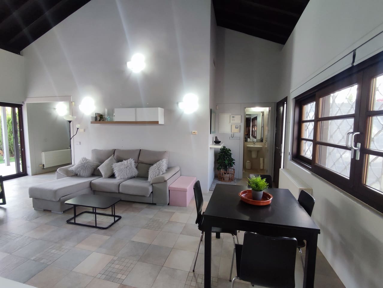 2 Zimmer Villa zu verkaufen in La Peraleja Golf Resort mit Pool Garage - 264.995 € (Ref: 10031161)
