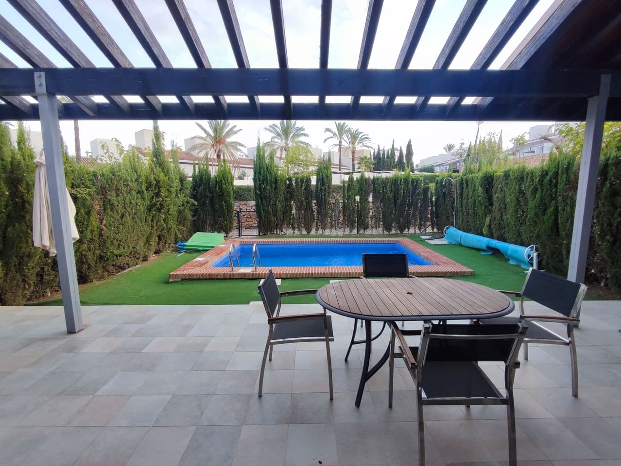 2 Zimmer Villa zu verkaufen in La Peraleja Golf Resort mit Pool Garage - 264.995 € (Ref: 10031161)