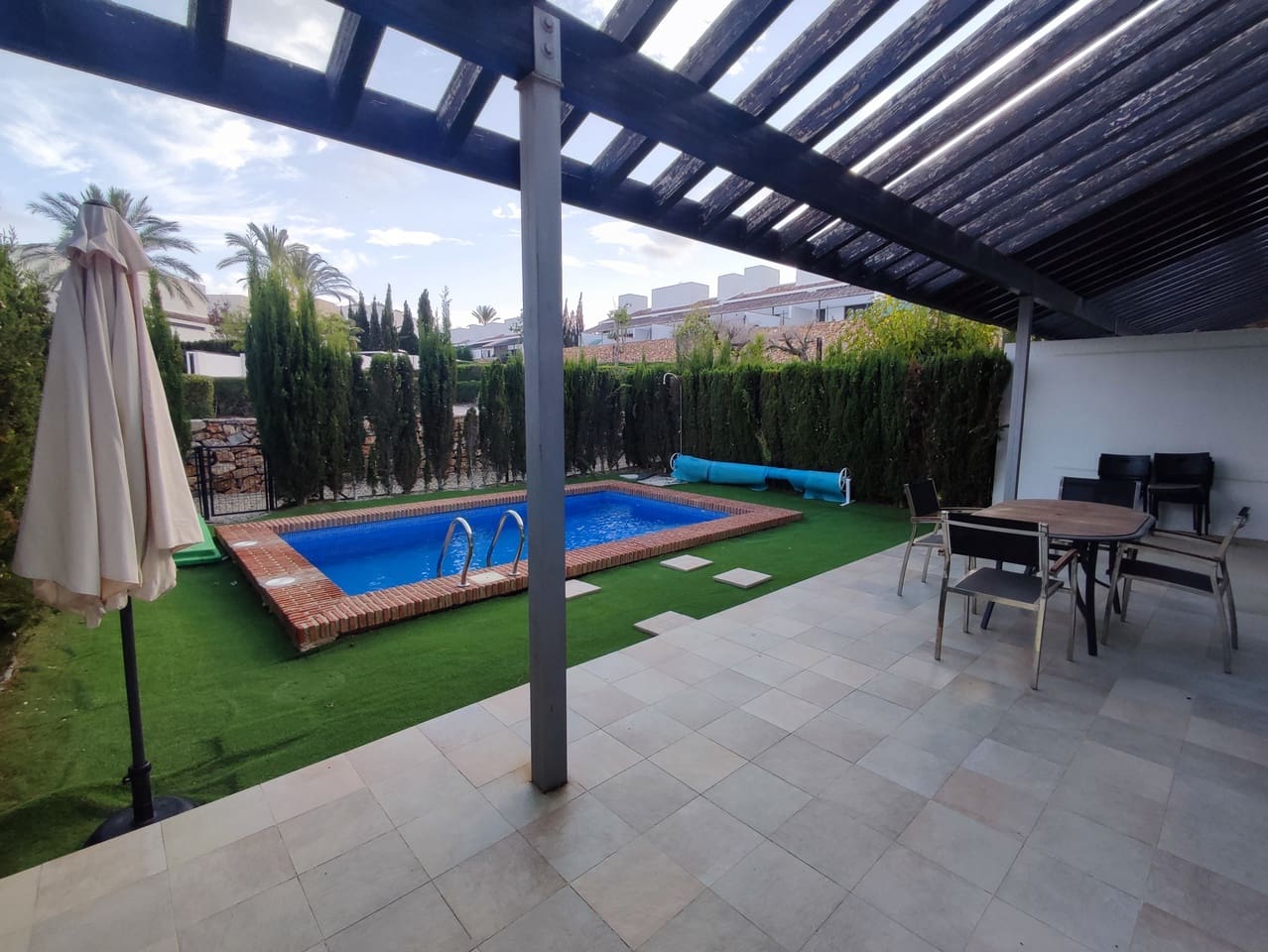 2 Zimmer Villa zu verkaufen in La Peraleja Golf Resort mit Pool Garage - 264.995 € (Ref: 10031161)