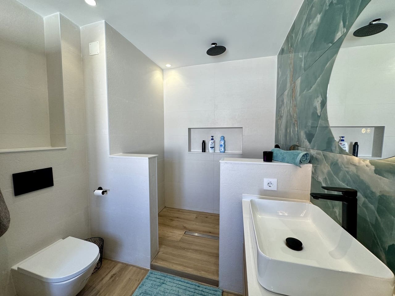 5 slaapkamer Villa te koop in Mar de Cristal met zwembad garage - € 575.000 (Ref: 10057614)