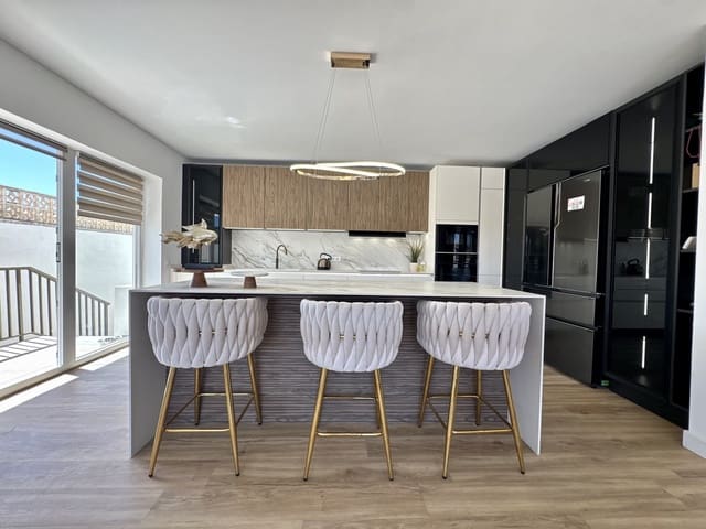 5 slaapkamer Villa te koop in Mar de Cristal, Cartagena met zwembad garage - € 575.000 (Ref: 10057614)