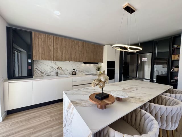 5 slaapkamer Villa te koop in Mar de Cristal, Cartagena met zwembad garage - € 575.000 (Ref: 10057614)
