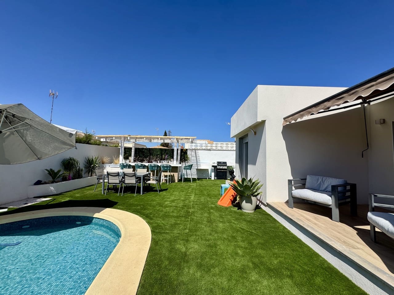 5 slaapkamer Villa te koop in Mar de Cristal met zwembad garage - € 575.000 (Ref: 10057614)