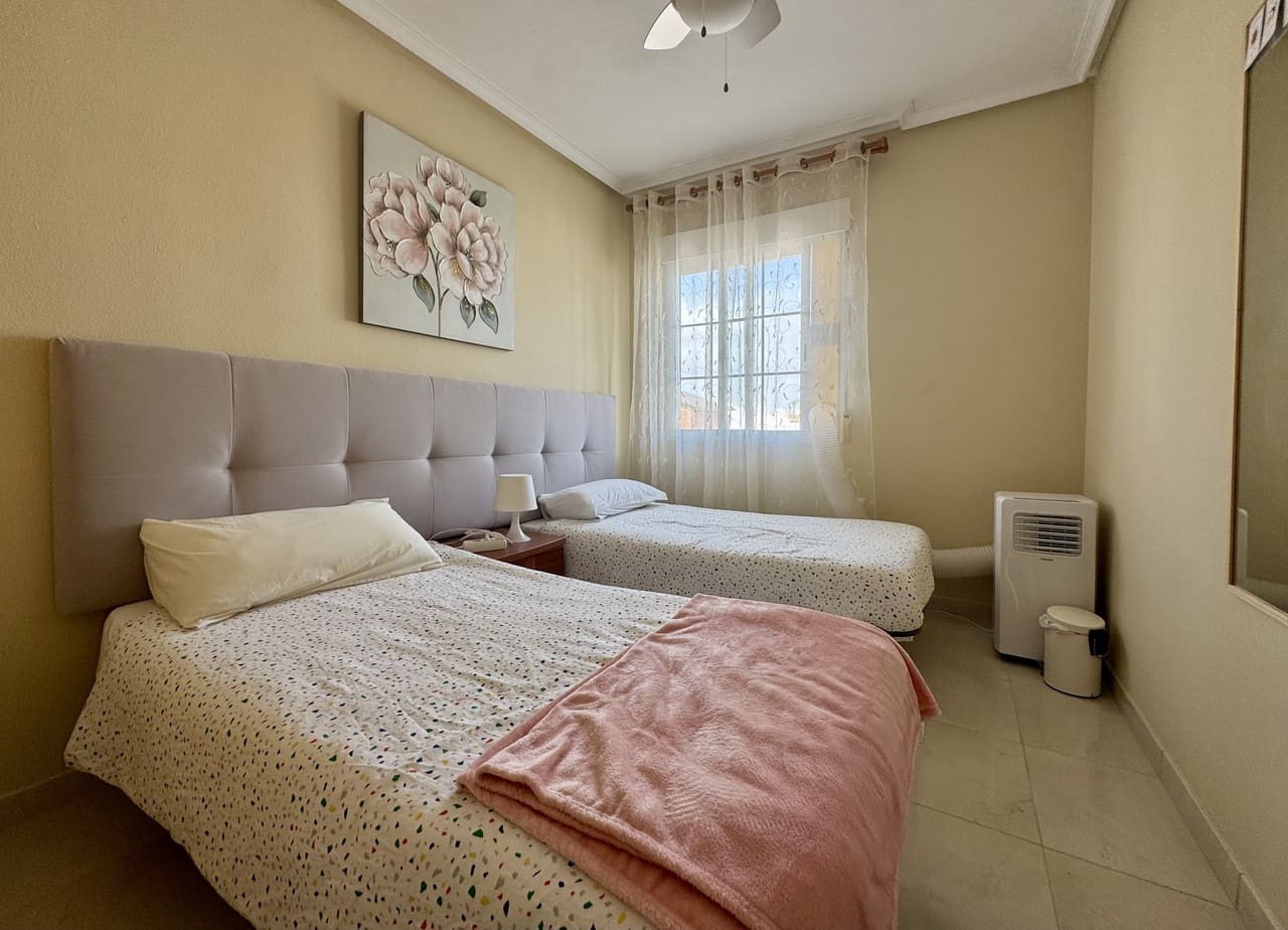 4 Zimmer Apartment zu verkaufen in Los Alcazares mit Pool Garage - 220.000 € (Ref: 10065385)