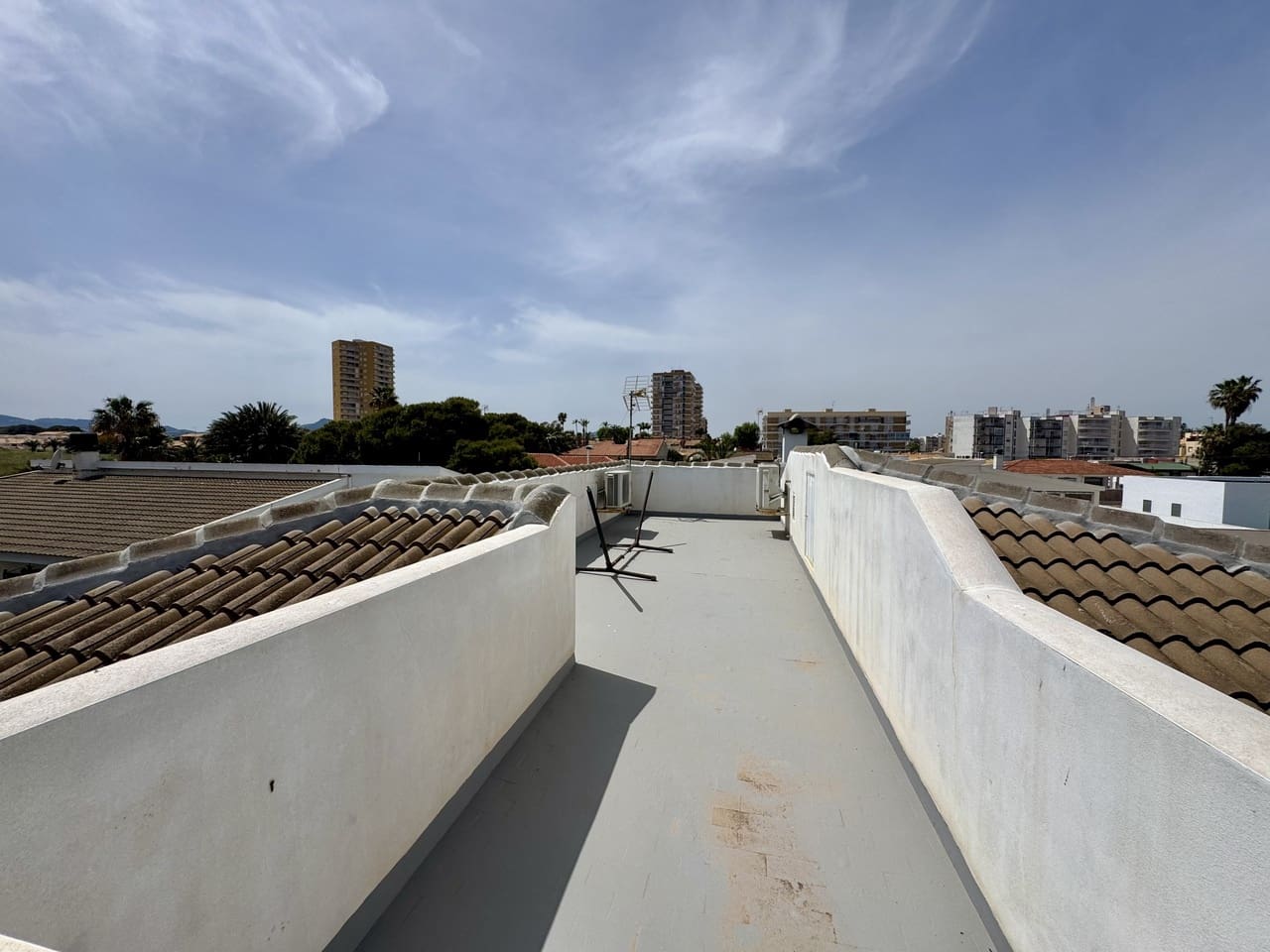 4 quarto Moradia para venda em Mar de Cristal com piscina garagem - 549 000 € (Ref: 10071007)