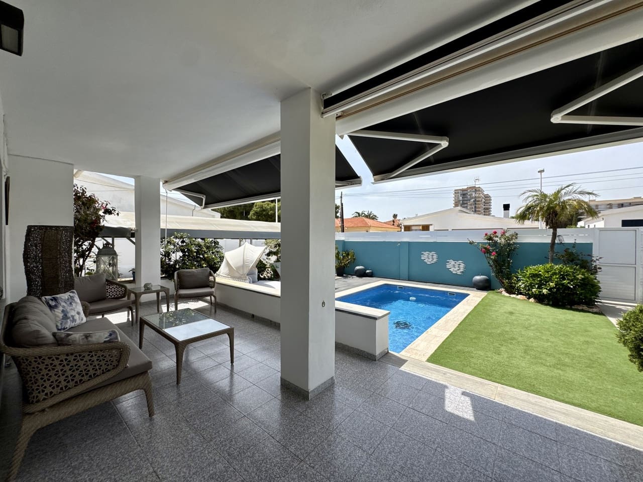 4 quarto Moradia para venda em Mar de Cristal com piscina garagem - 549 000 € (Ref: 10071007)