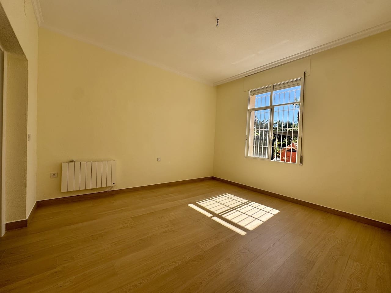 7 slaapkamer Villa te koop in Atamaria met zwembad garage - € 565.000 (Ref: 10095473)