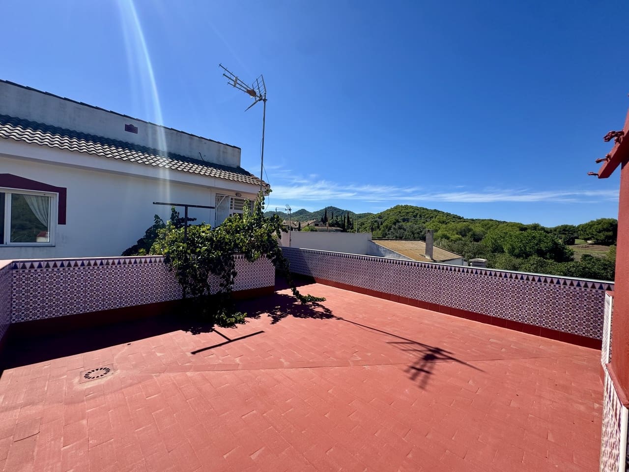 7 slaapkamer Villa te koop in Atamaria met zwembad garage - € 565.000 (Ref: 10095473)
