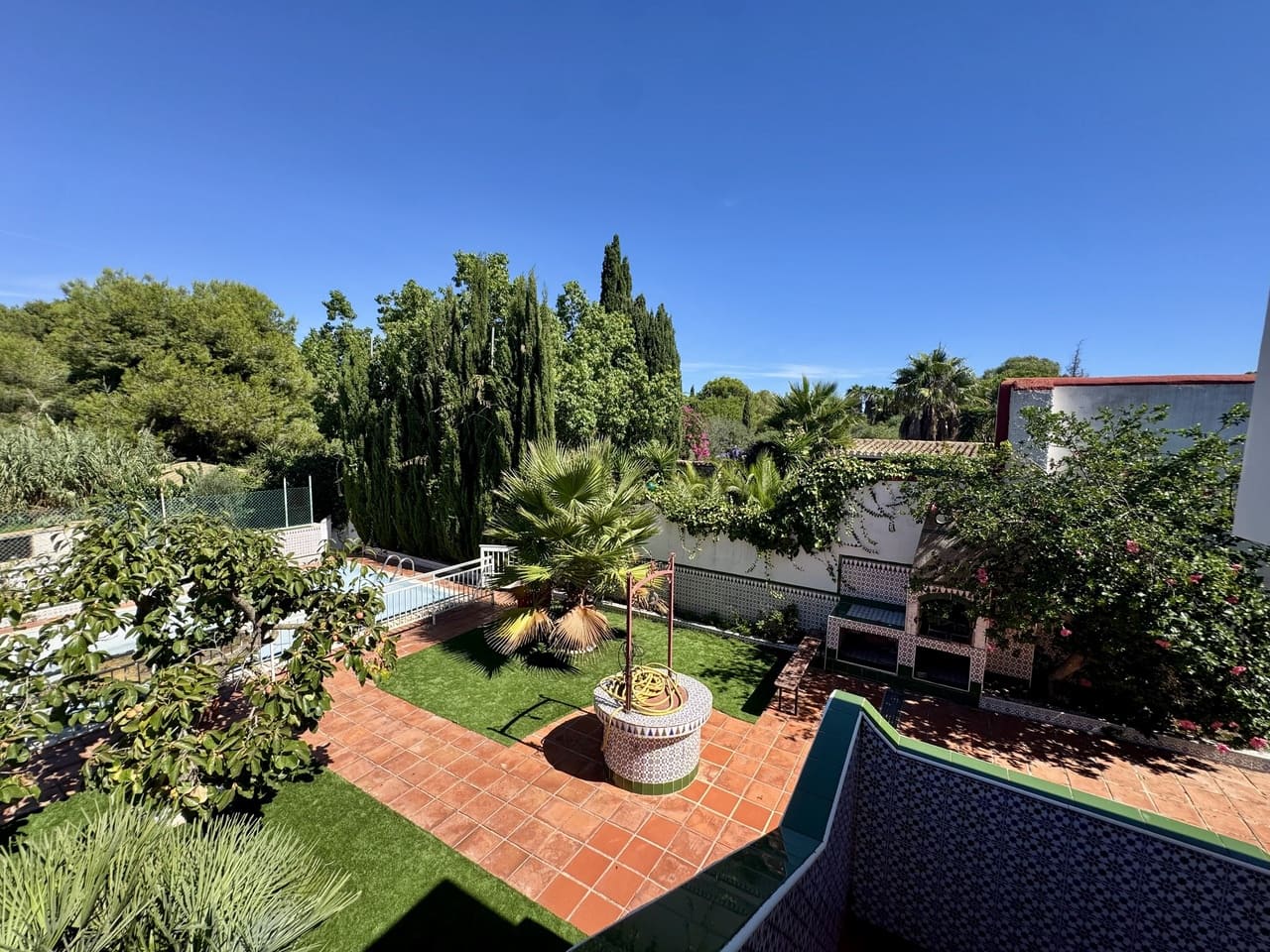 7 slaapkamer Villa te koop in Atamaria met zwembad garage - € 565.000 (Ref: 10095473)