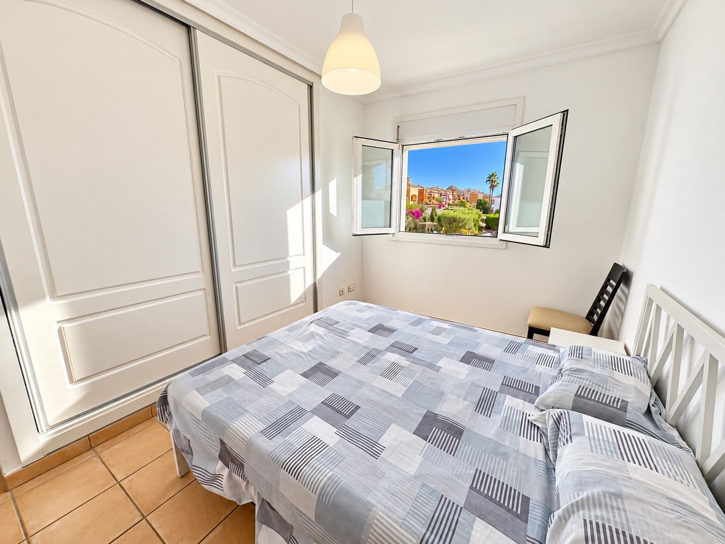 Apartamento de 2 habitaciones en Baños y Mendigo en venta con piscina garaje - 119.000 € (Ref: 10111860)