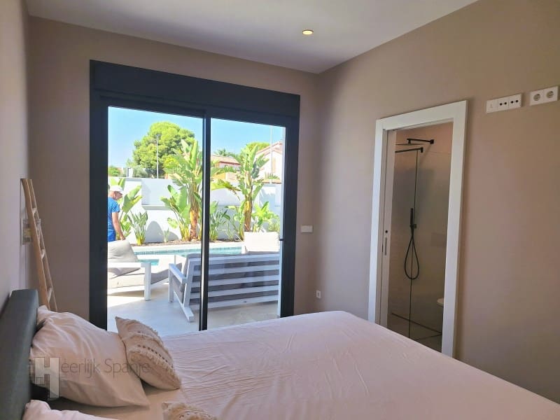 4 sovrum Villa till salu i Santiago de la Ribera med pool - 850 000 € (Ref: 10111861)