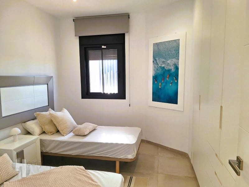 Apartamento de 2 habitaciones en Santiago de la Ribera en venta con piscina garaje - 250.000 € (Ref: 10130154)