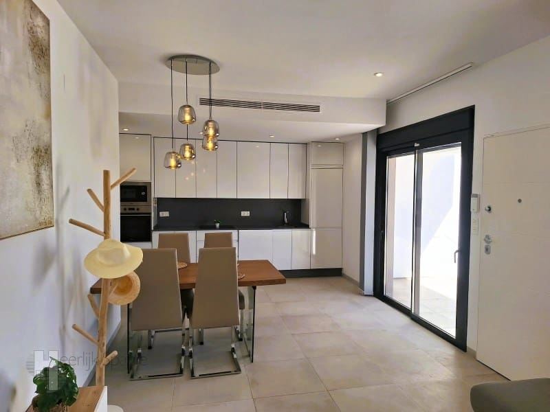 Apartamento de 2 habitaciones en Santiago de la Ribera en venta con piscina garaje - 250.000 € (Ref: 10130154)