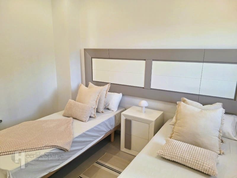 Apartamento de 2 habitaciones en Santiago de la Ribera en venta con piscina garaje - 250.000 € (Ref: 10130154)